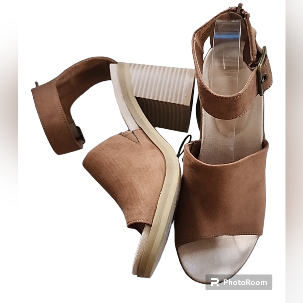 Wonderly Camel Shirah 7.5